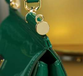 Picture of Dolce Gabbana Handbags _SKUfw180029182fw